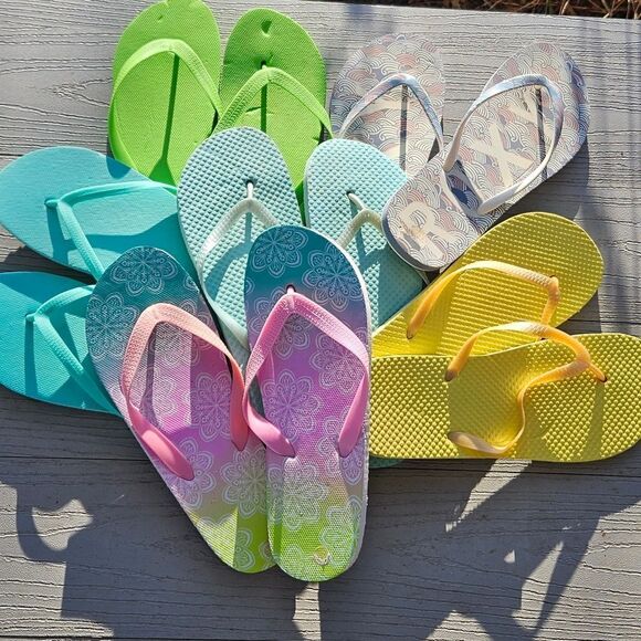 Flip flops summer bundle of 6 womens size 8 - Picture 2 of 14